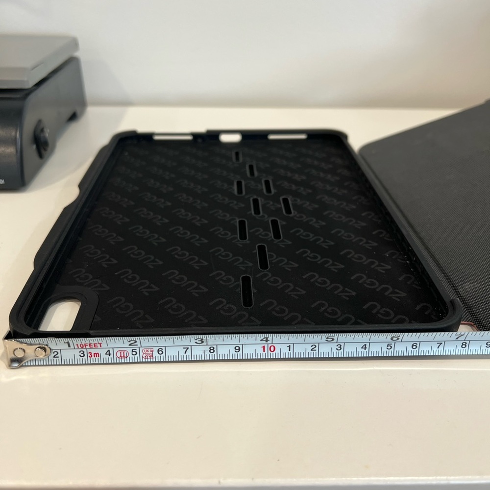 ZUGU Case iPad Air 10.9 4th/5th Gen, 11 (M3 2025/M2 2024) Desert Rose - Picture 6 of 12